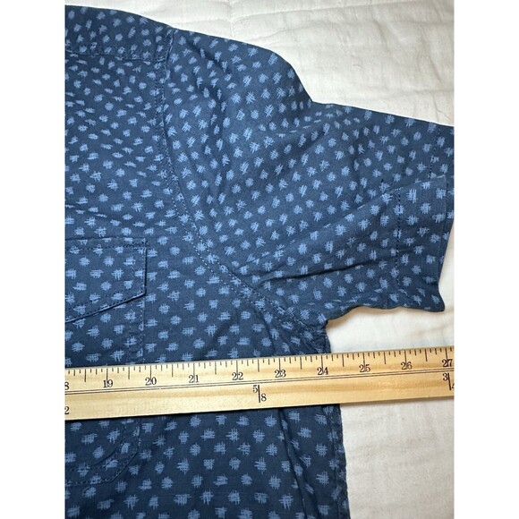 Woolrich Blue Geometric Short‎ Sleeve Button Up Pockets Shirt Men's SIZE LARGE - Picture 8 of 8